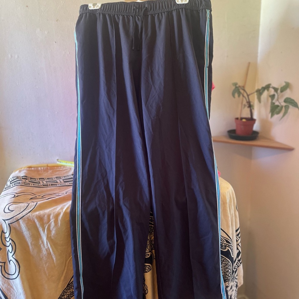 Sports pants